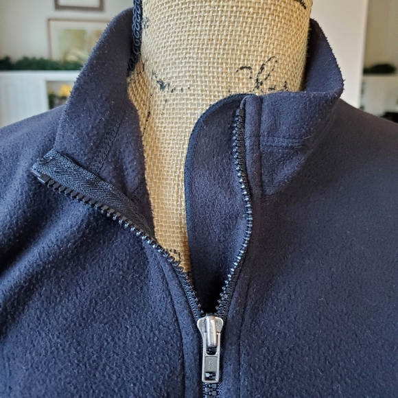 VTG The North Face Lightweight Black Fleece Vest - Picture 5 of 13